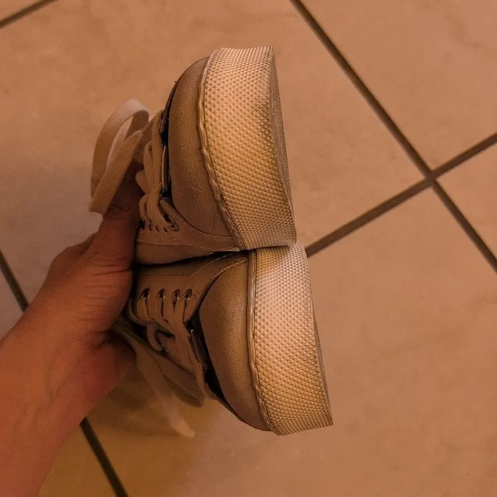 Coach Paddy Suede Leather Sneaker White And Tan Size 8